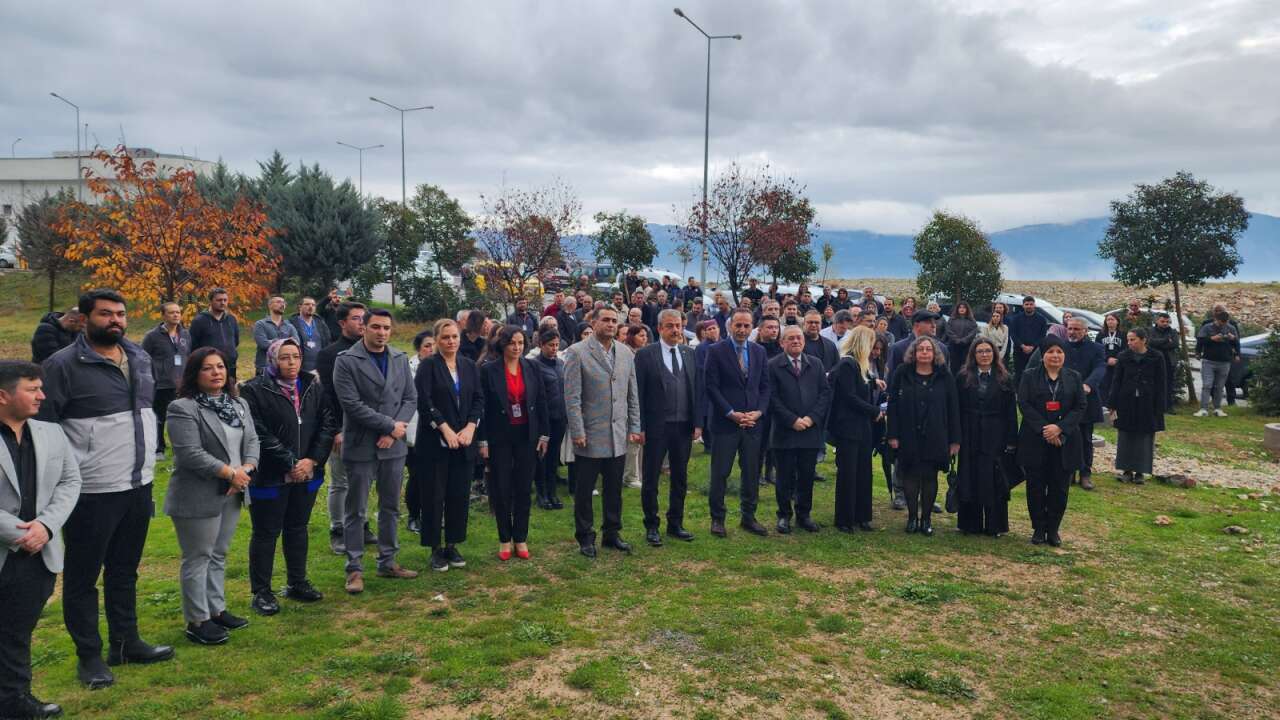 Muğla’da Yürekleri Yakan Anma: Sağlık Şehitlerinin İsimleri Zeytin Ağaçlarında Yaşayacak 2